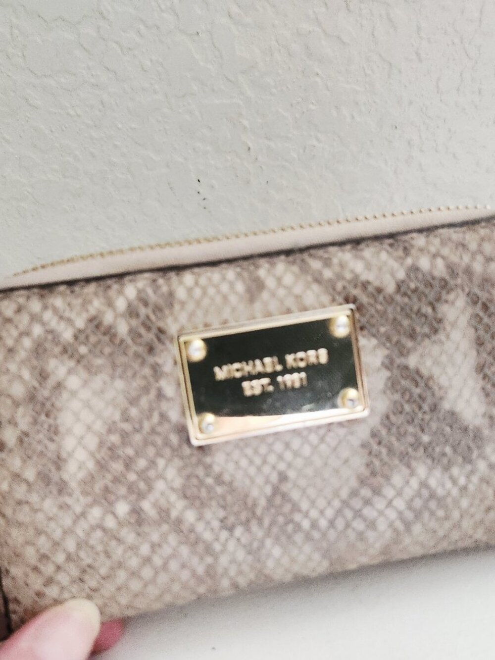 Euc Michael Kors Snakeskin Zipper Wallet